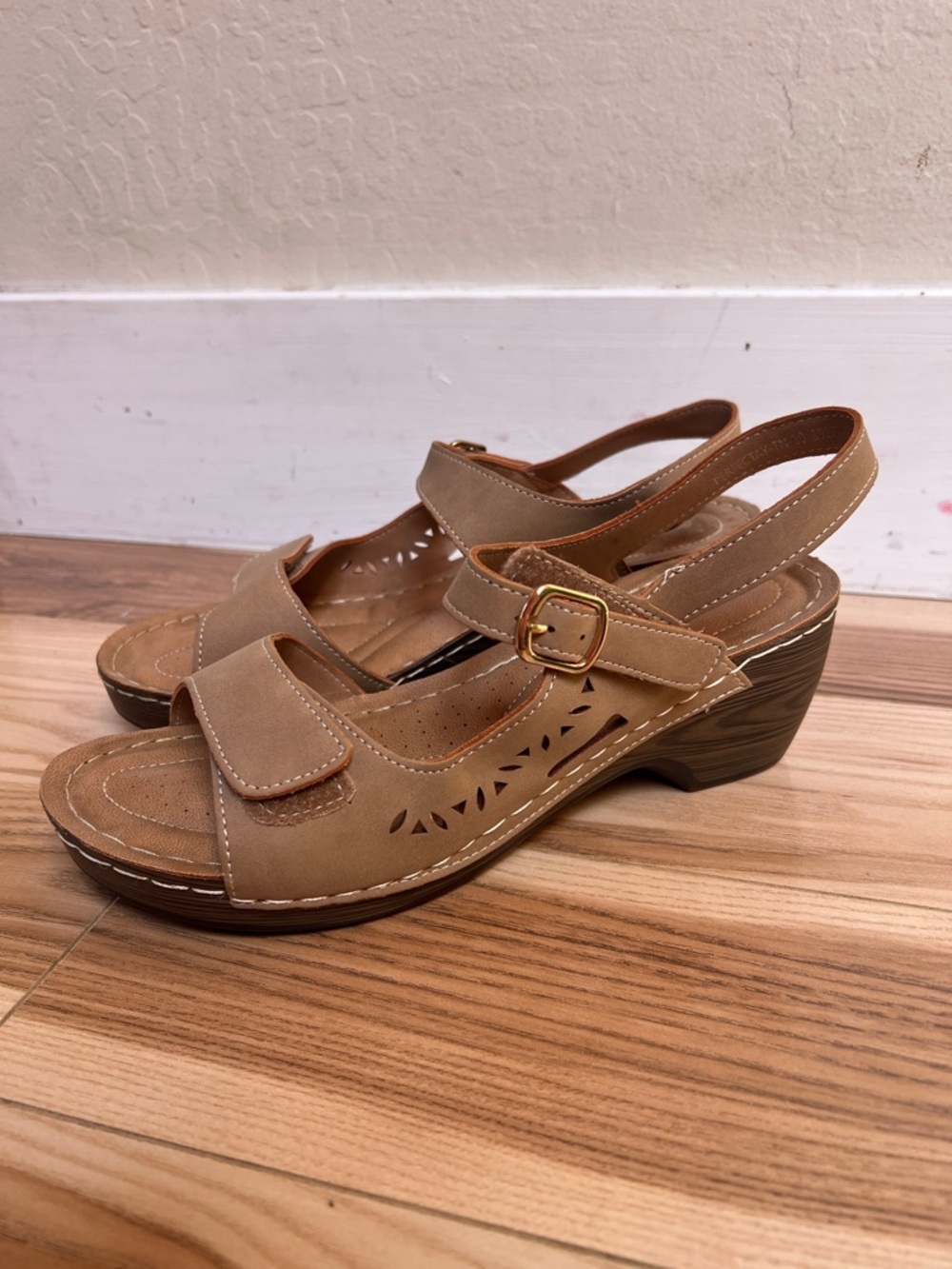 Patrizia sandals